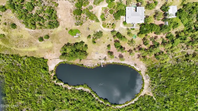 $960,000 | 24197 Northwest Pine Tree Trail, Fountain, FL 32438