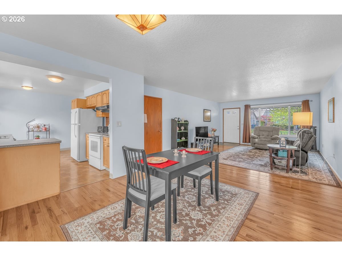 1104 Stanfield Road Woodburn, OR 97071 - Photo 6 of 17