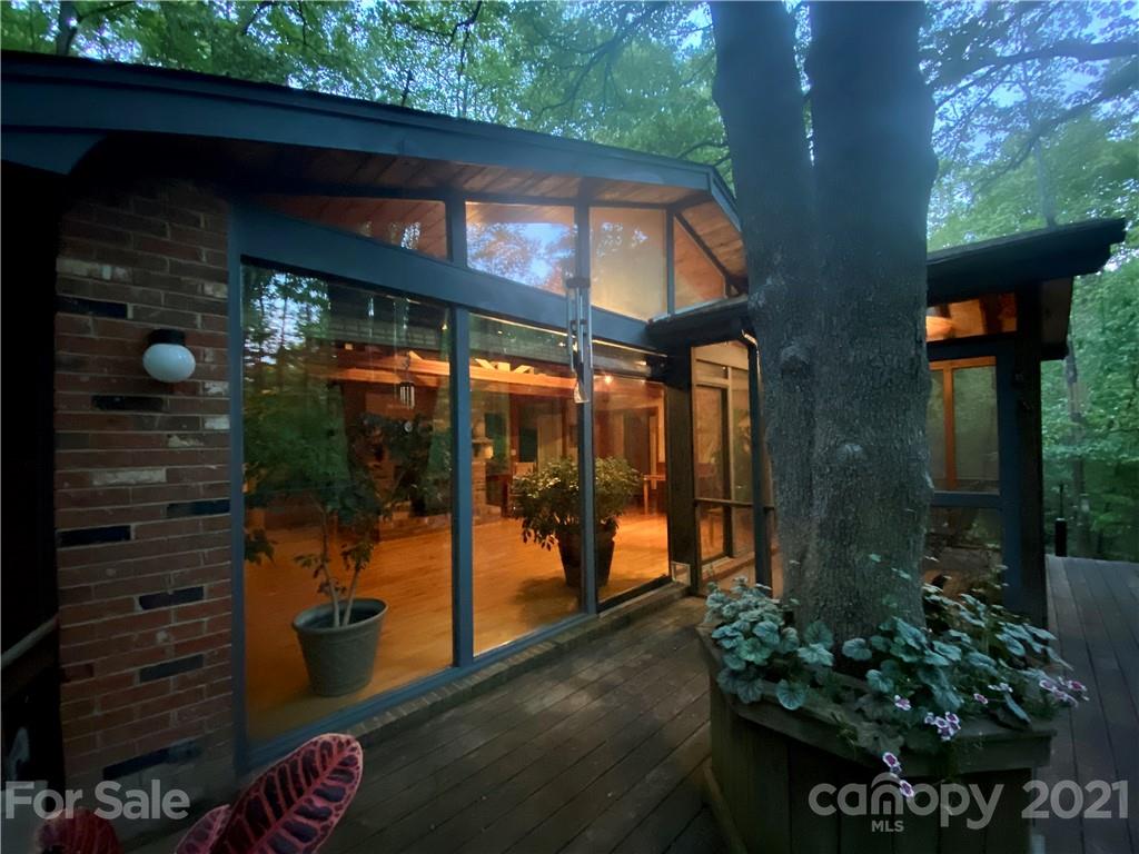 3835 Brookwood Road Charlotte, NC 28215 - Photo 24 of 26 Gallery Image 24