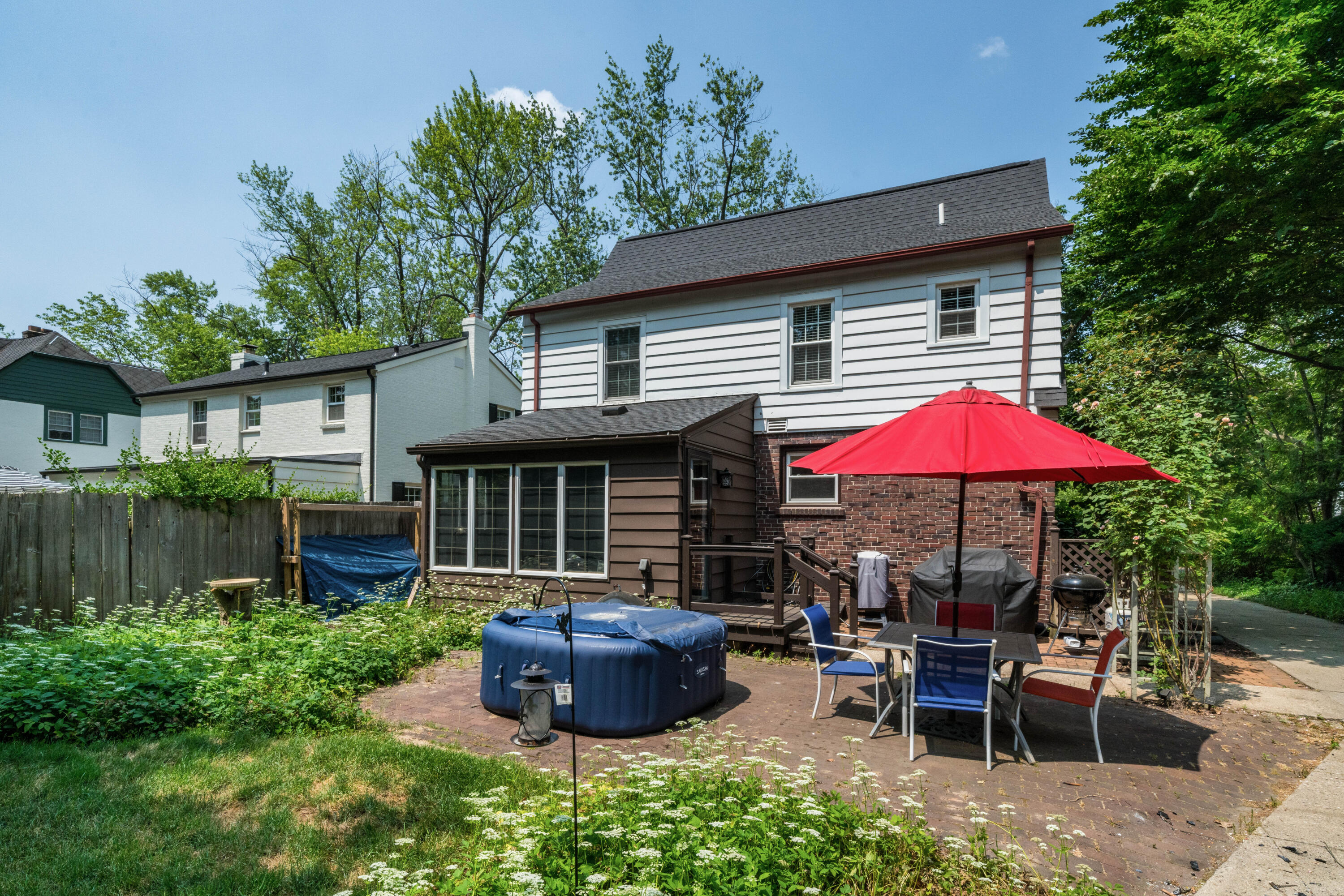 2327 Tipperary Road Kalamazoo, MI 49008 - Photo 25 of 29 2327_Tipperary_Road_06