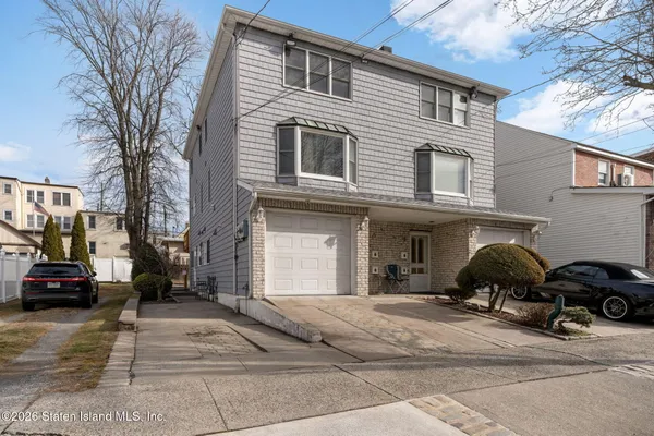 $798,888 | 11 White Street | Rosebank