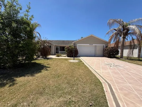 $318,000 | 1089 Nash Loop, The Villages, FL 32162