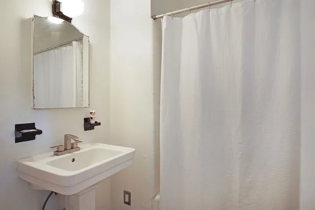 $3,500 | 1647 Lake Ella Drive, Tallahassee, FL 32303