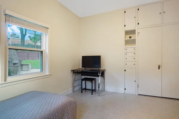 $3,000 | 1647 Lake Ella Drive, Tallahassee, FL 32303