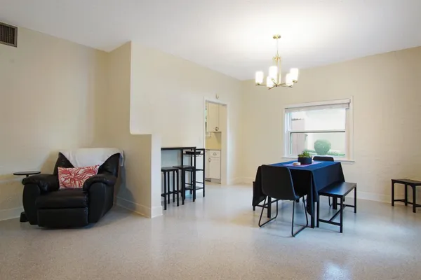 $3,000 | 1647 Lake Ella Drive, Tallahassee, FL 32303