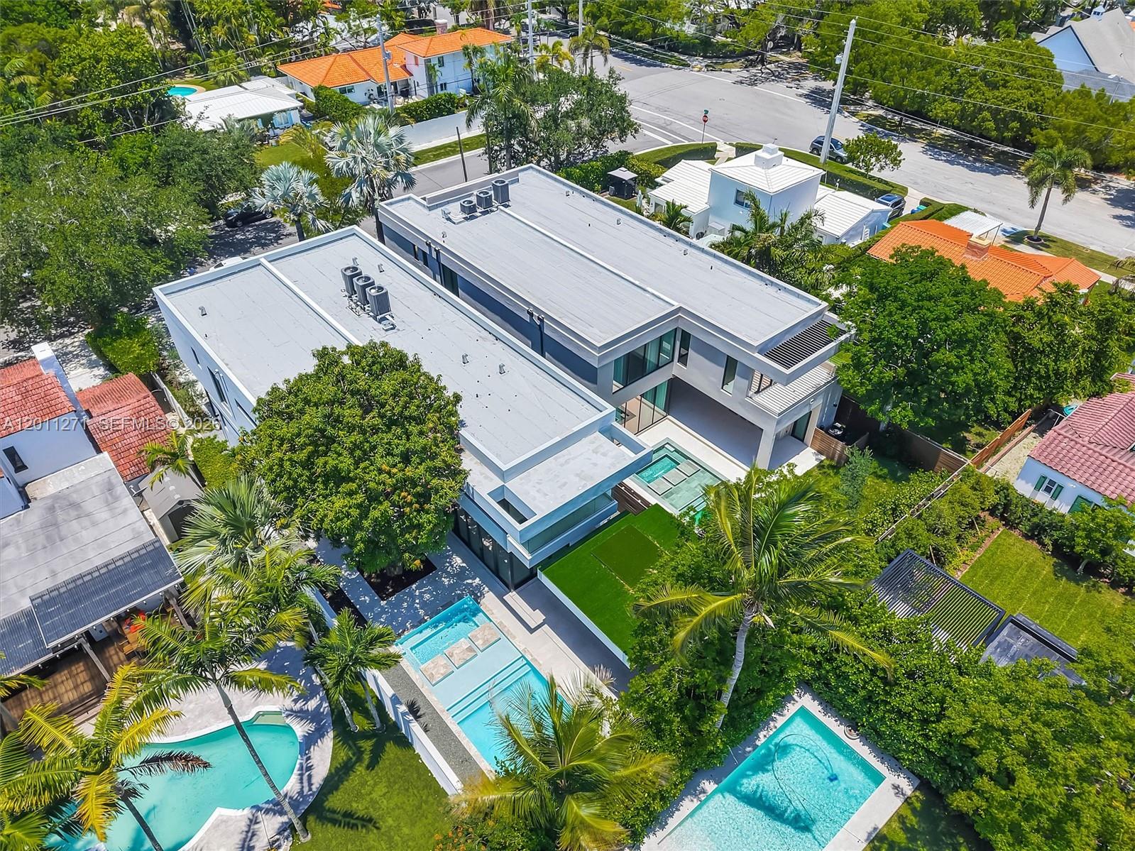 125 Southwest 29th Road Miami, FL 33129 - Photo 76 of 80 Gallery Image 76