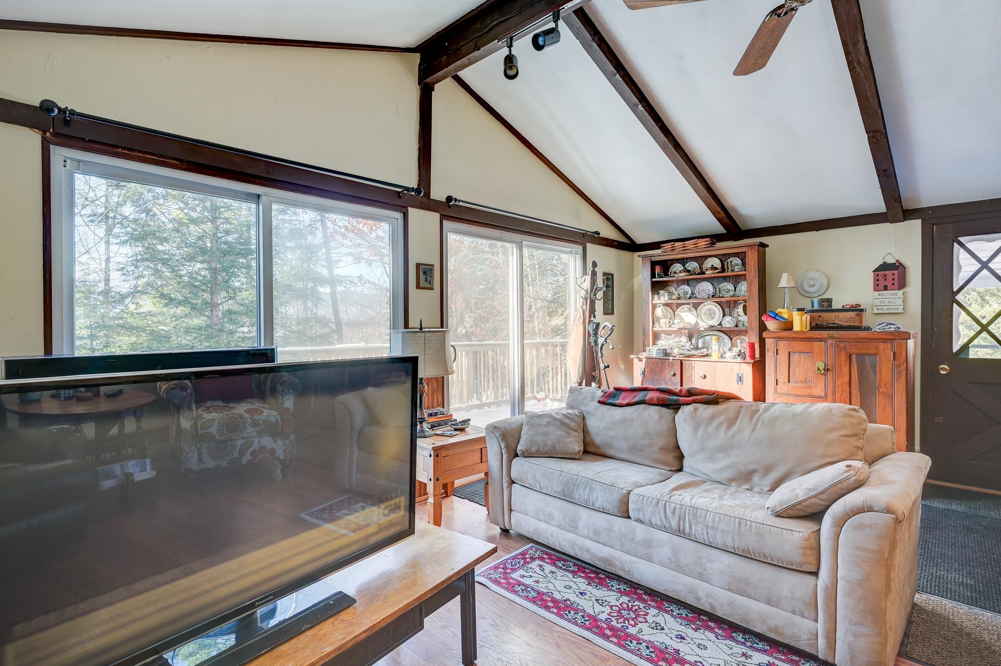 140 Alpstrausse Bartlett, NH 03845 - Photo 5 of 29