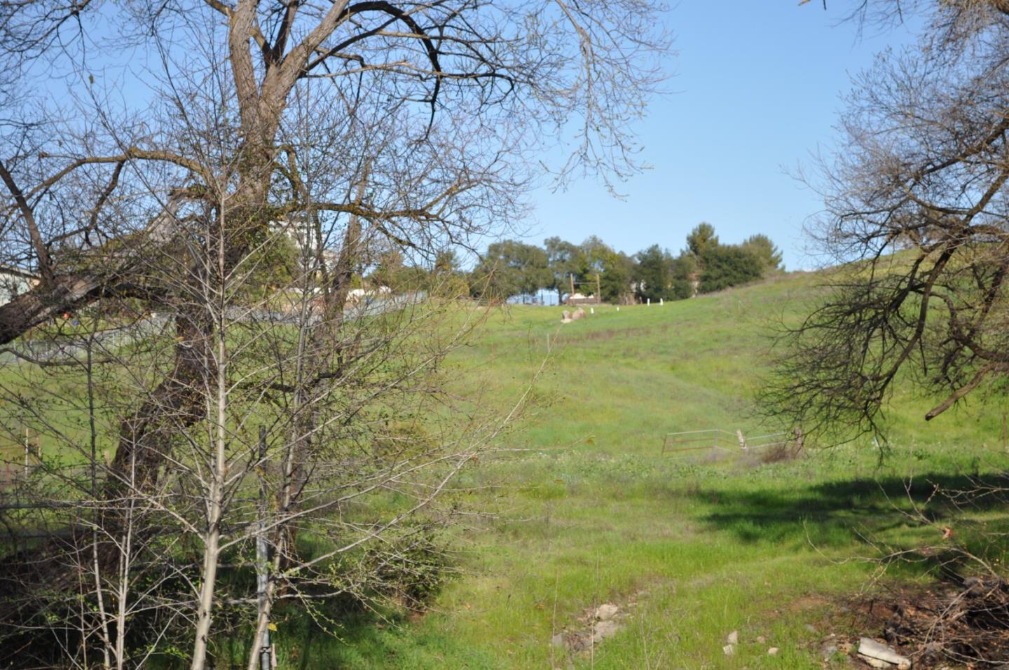 20300 Almaden Road San Jose, CA 95120 - Photo 13 of 30