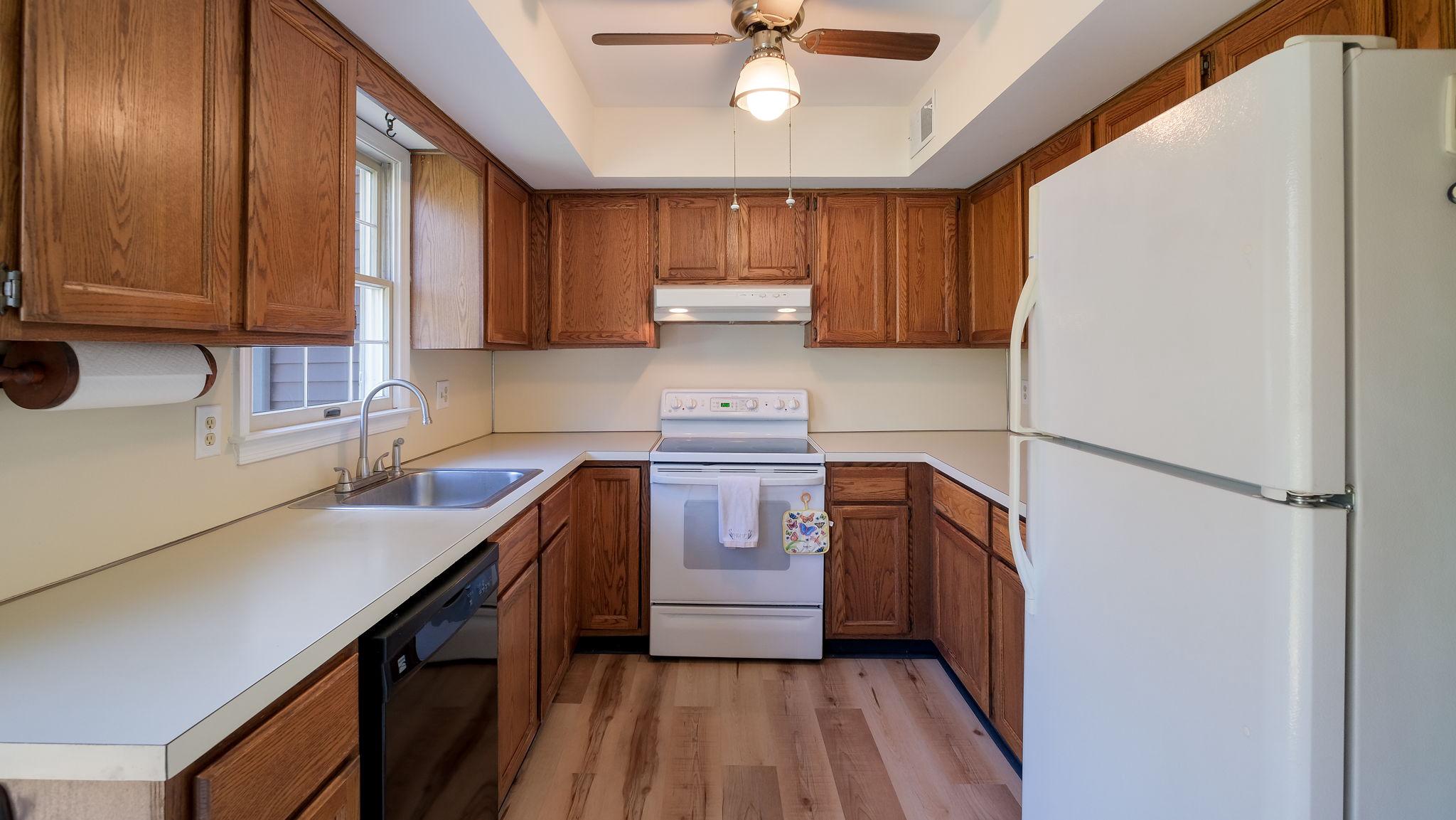 5 Independence Way Doylestown, PA 18901 - Photo 15 of 37 Kitchen