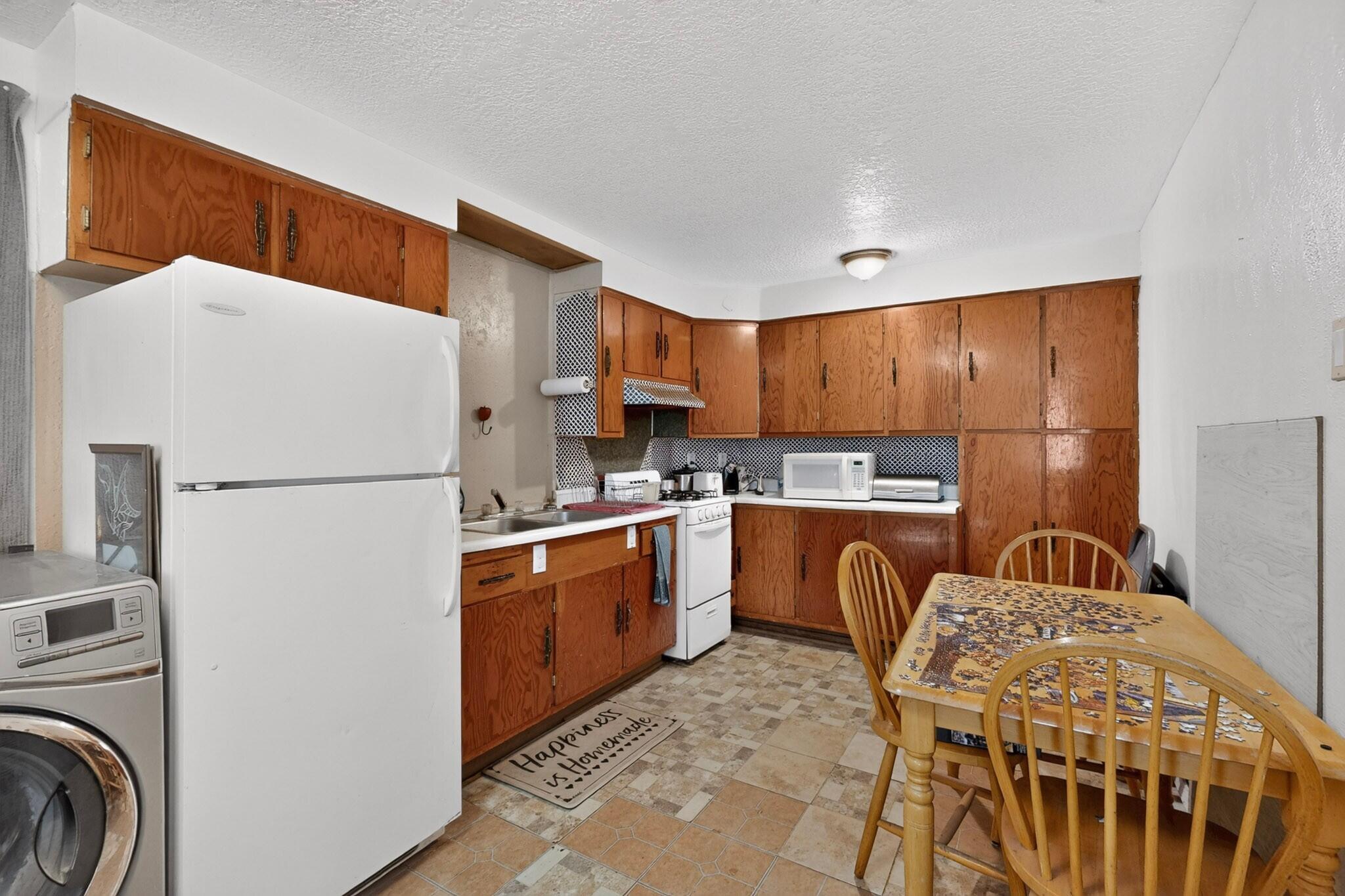 2215 Hooper Road Southwest Albuquerque, NM 87105 - Photo 51 of 67 Gallery Image 51