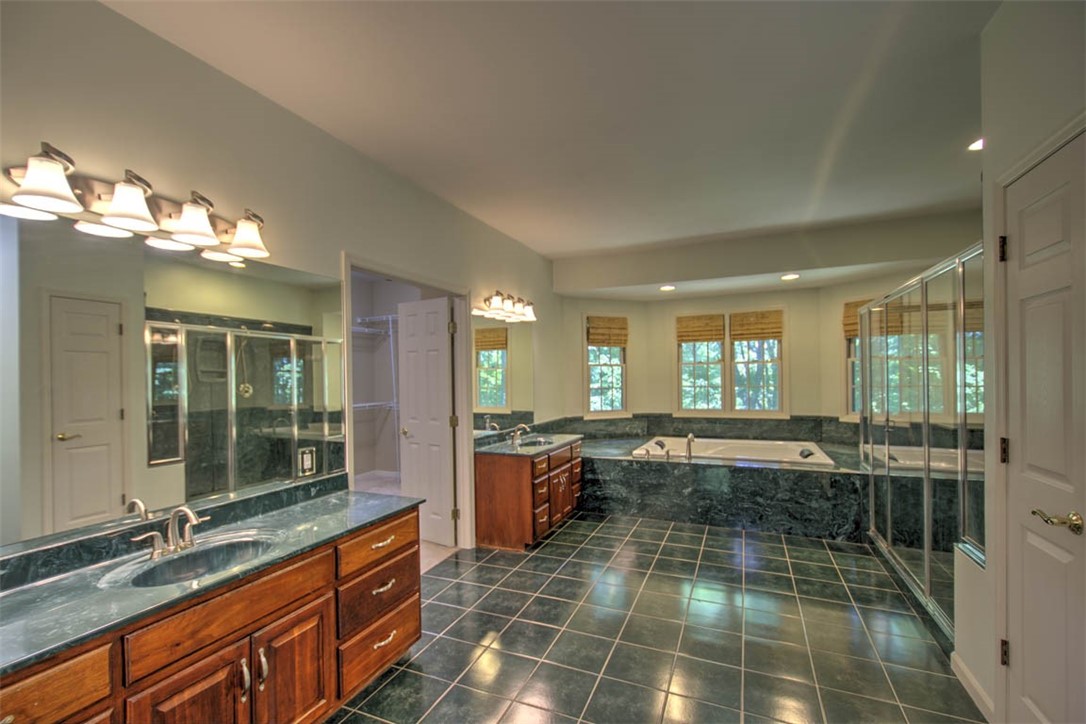 3255 Star Rte Road Argenta, IL 62501 - Photo 15 of 47