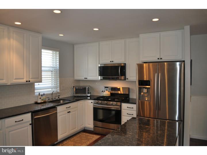 11809 Stevens Road Philadelphia, PA 19116 - Photo 2 of 25 Kitchen