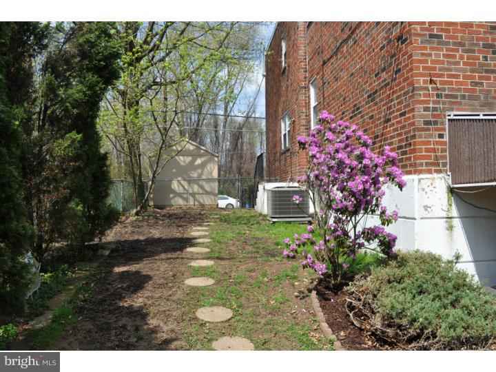 11809 Stevens Road Philadelphia, PA 19116 - Photo 25 of 25 Back Yard