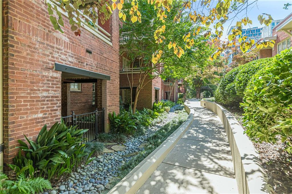 266 11th Street Northeast, Unit 205 Atlanta, GA 30309 - Photo 23 of 24