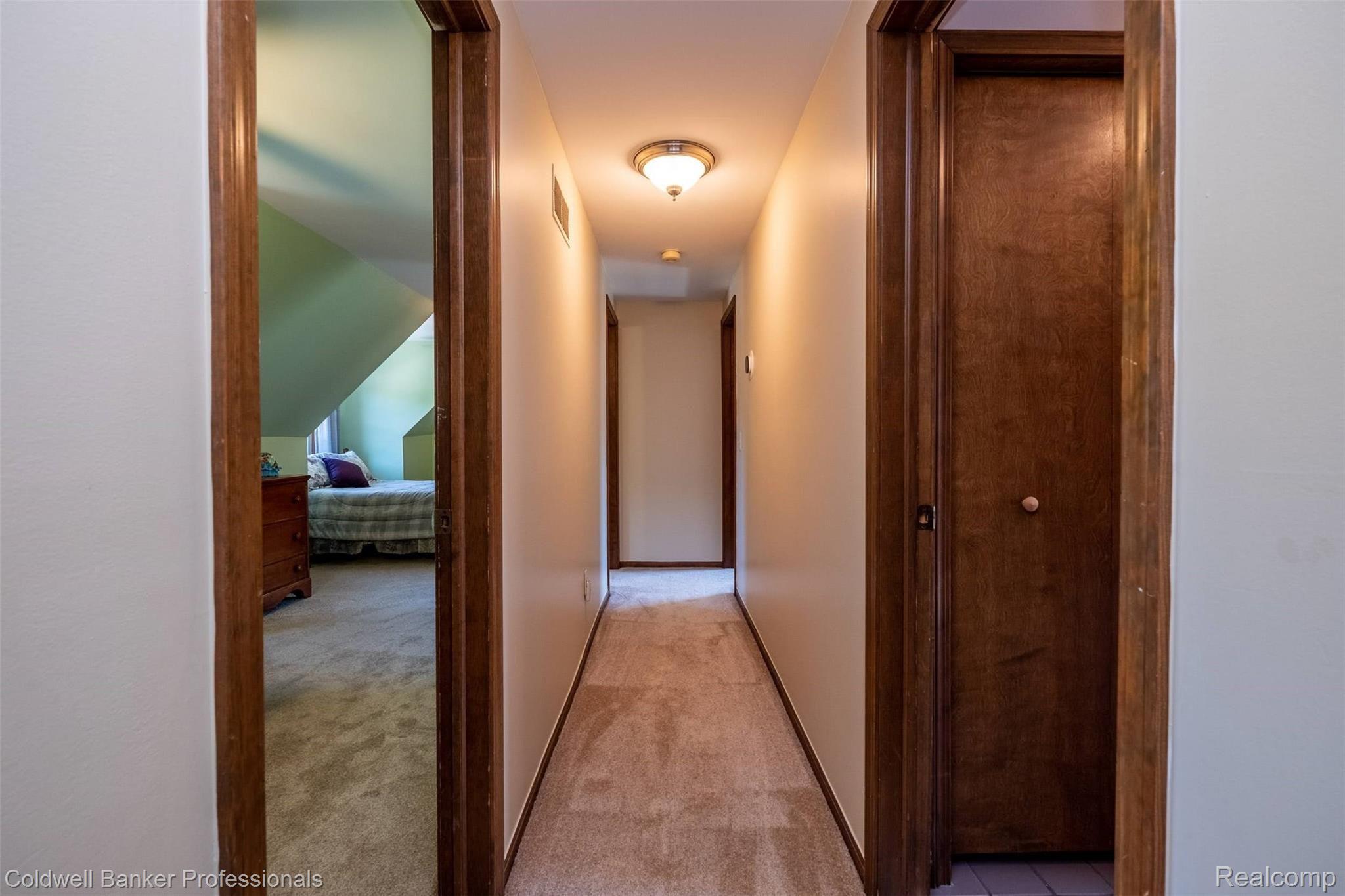 2745 Ripple Way White Lake, MI 48383 - Photo 38 of 58 .