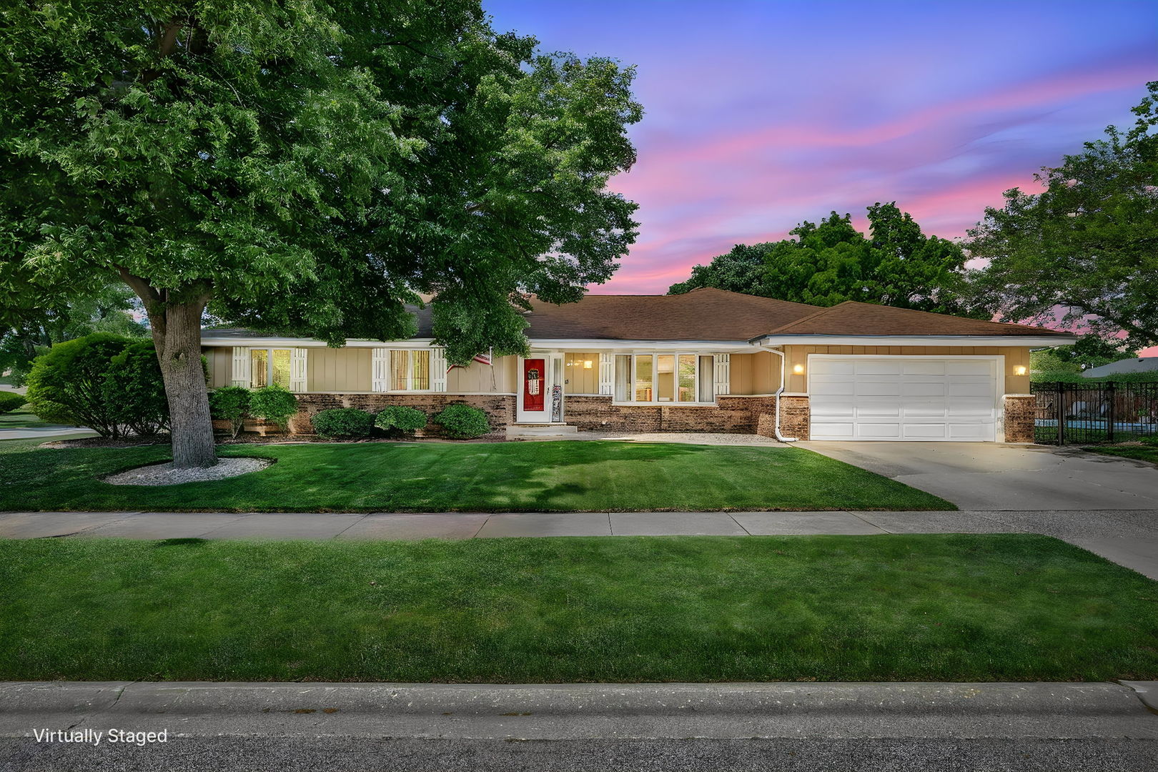 417 Greenfield Road Shorewood, IL 60404 - Photo 2 of 40