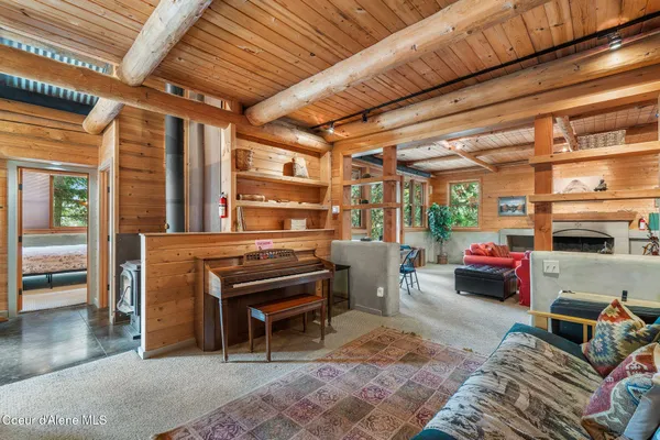 $2,450,000 | 6162 Eureka Road, Sagle, ID 83860