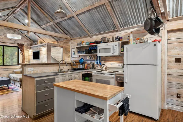 $2,450,000 | 6162 Eureka Road, Sagle, ID 83860