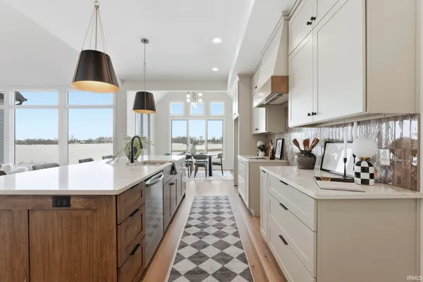 $799,900 | 12504 Blue Jay Trail, Fort Wayne, IN 46814