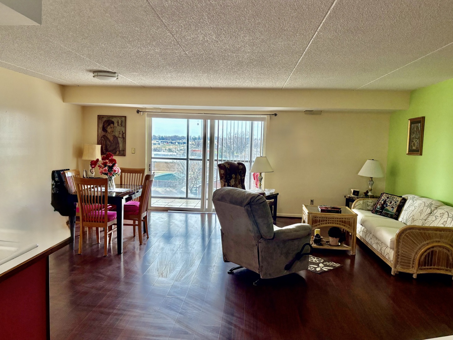 1133 North 7th Street, Unit 506 Rochelle, IL 61068 - Photo 5 of 26