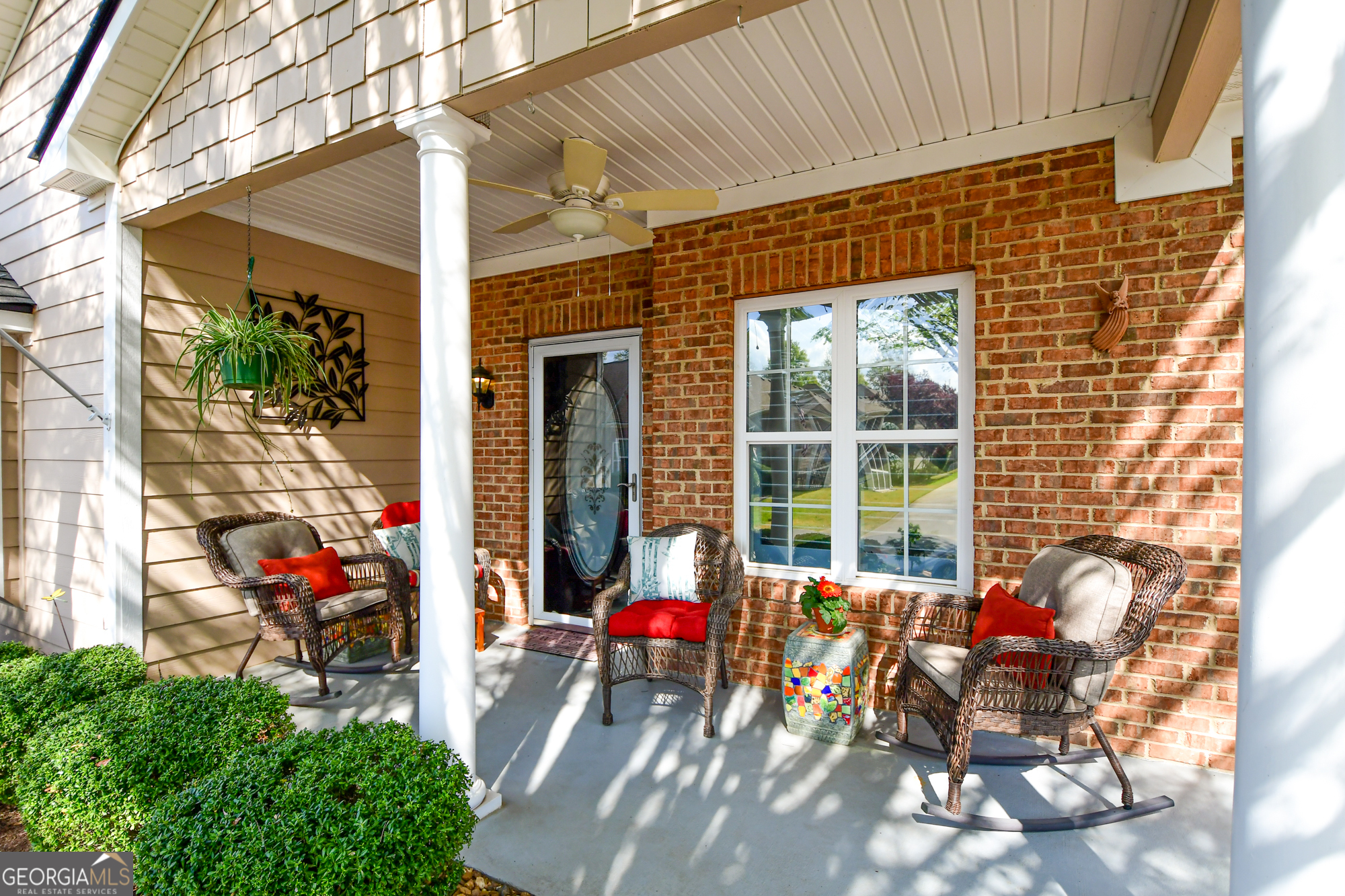 4203 Paddock Lane Newnan, GA 30263 - Photo 5 of 53