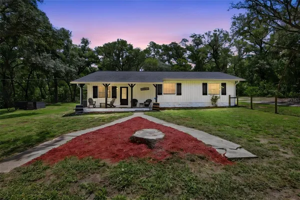 $450,000 | 1095 South Ridgewood Avenue, DeLand, FL 32720