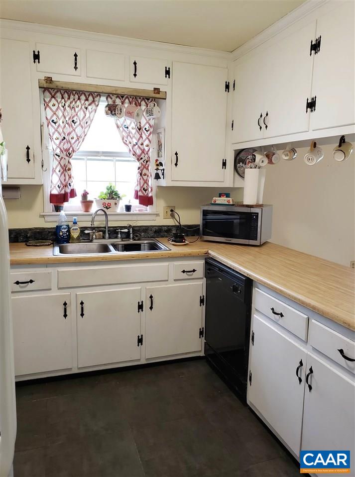 256 Blankenbaker Road Madison, VA 22727 - Photo 10 of 22 Gallery Image 10
