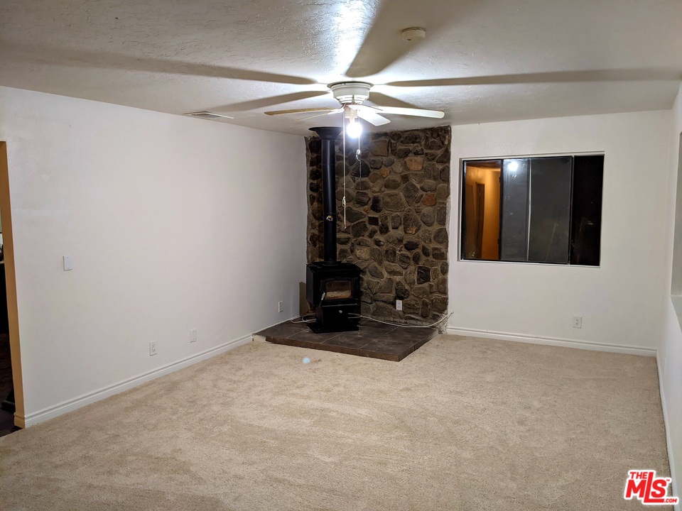 3972 Sunset Road Phelan, CA 92371 - Photo 1 of 17