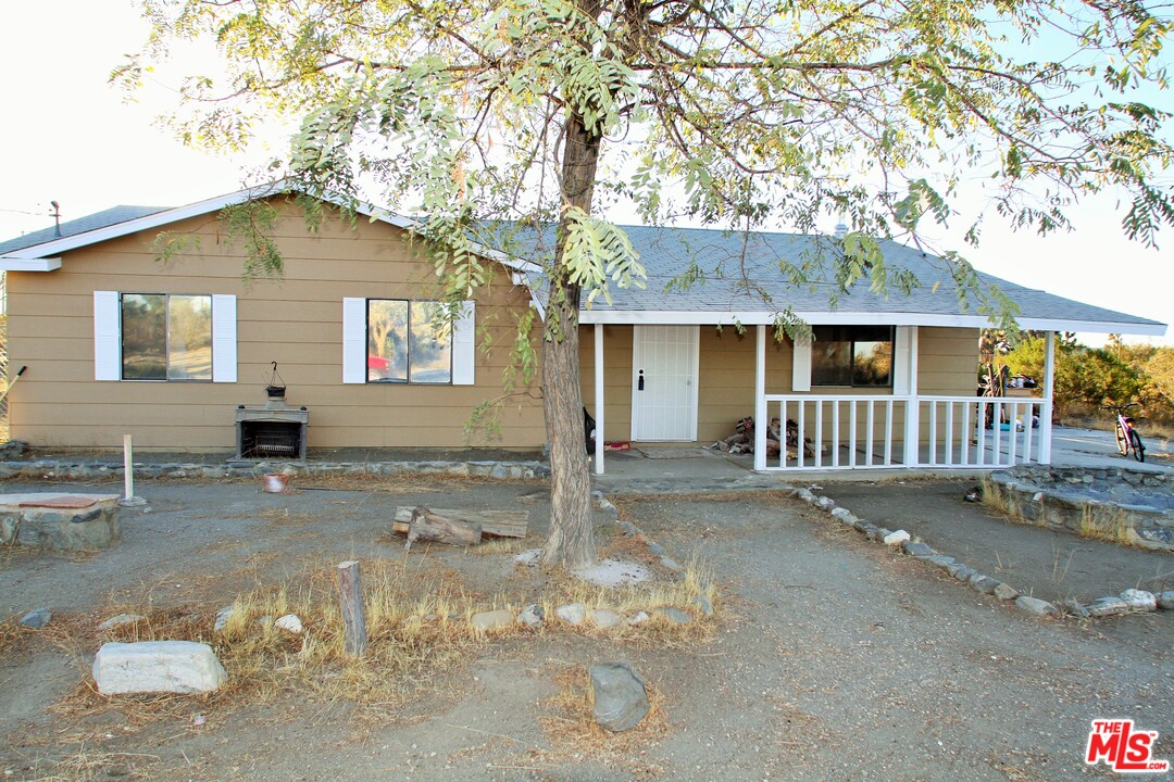 3972 Sunset Road Phelan, CA 92371 - Photo 15 of 17