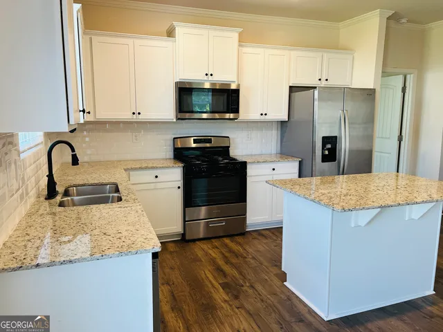 $2,900 | 910 Sly Fox Run, Fairburn, GA 30213