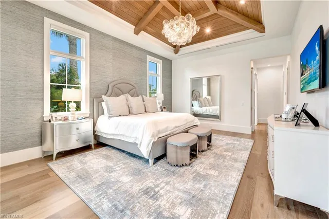 $13,200,000 | 330 Broad Avenue North, Naples, FL 34102