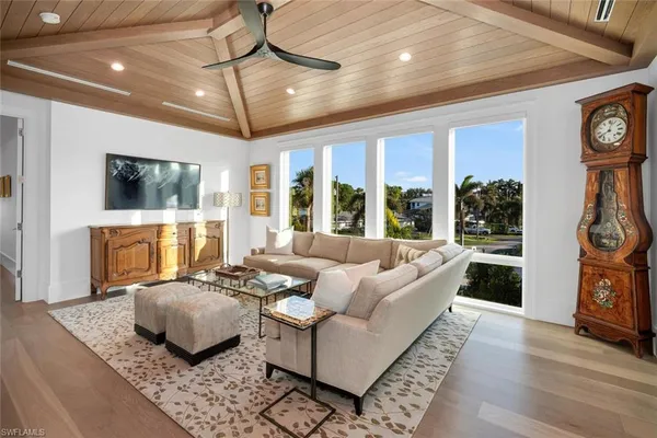 $12,750,000 | 330 Broad Avenue North, Naples, FL 34102