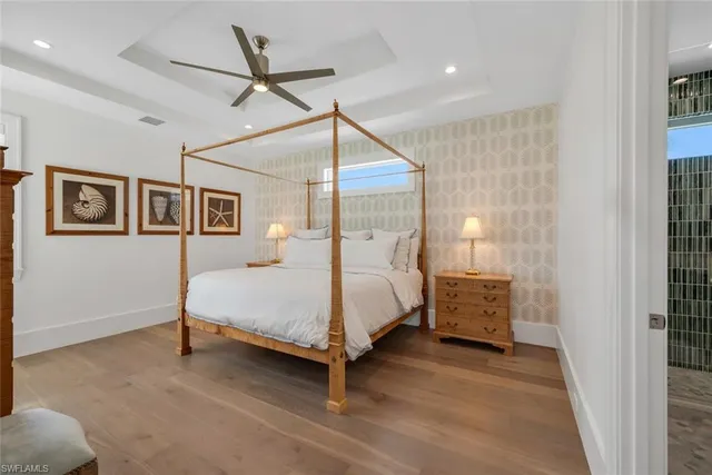 $13,200,000 | 330 Broad Avenue North, Naples, FL 34102