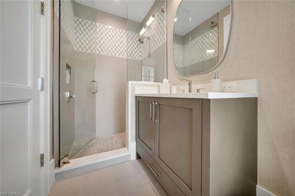 330 Broad Avenue North Naples, FL 34102 - Photo 38 of 49 Guest Bath 3