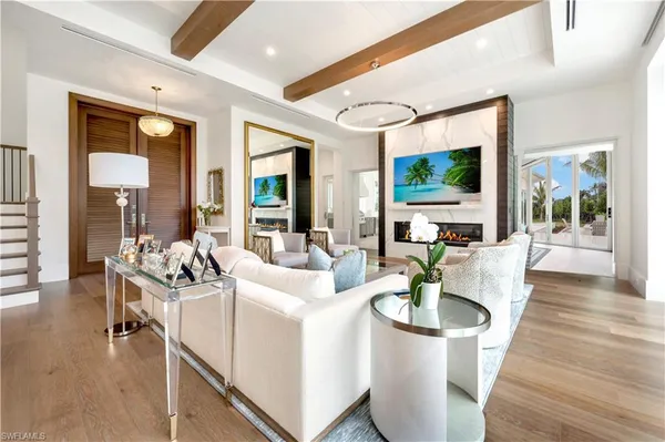 $12,750,000 | 330 Broad Avenue North, Naples, FL 34102