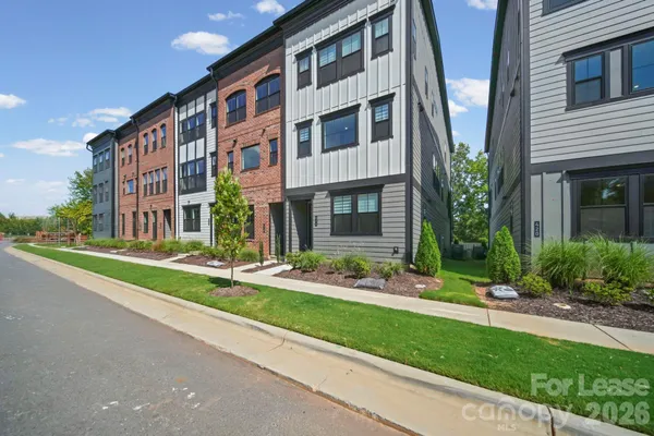 $3,550 | 424 Old Town Vlg Road, Unit 30, Waxhaw, NC 28173