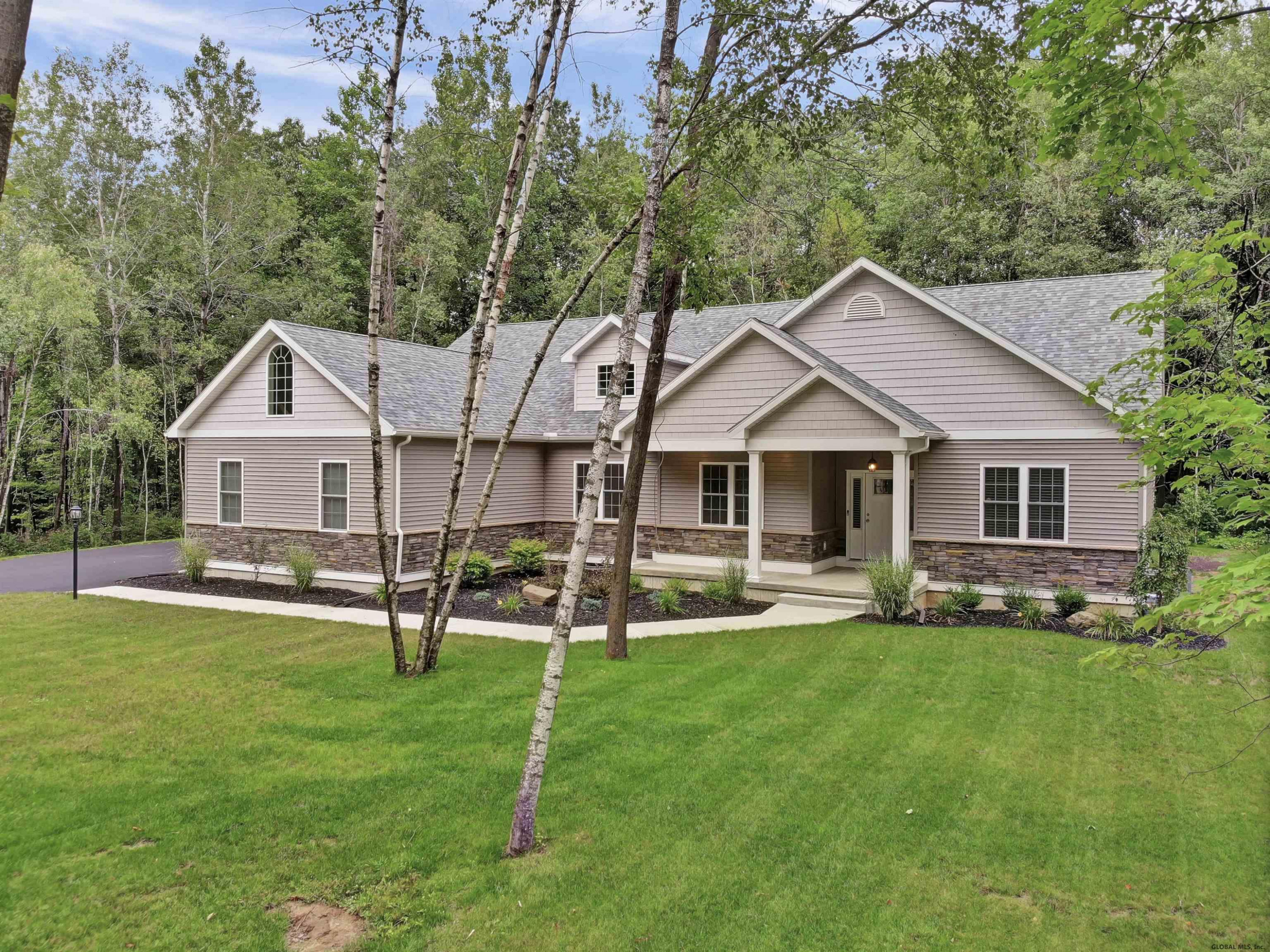 57 Tabor Road Halfmoon, NY 12118 - Photo 1 of 28 Photo 1