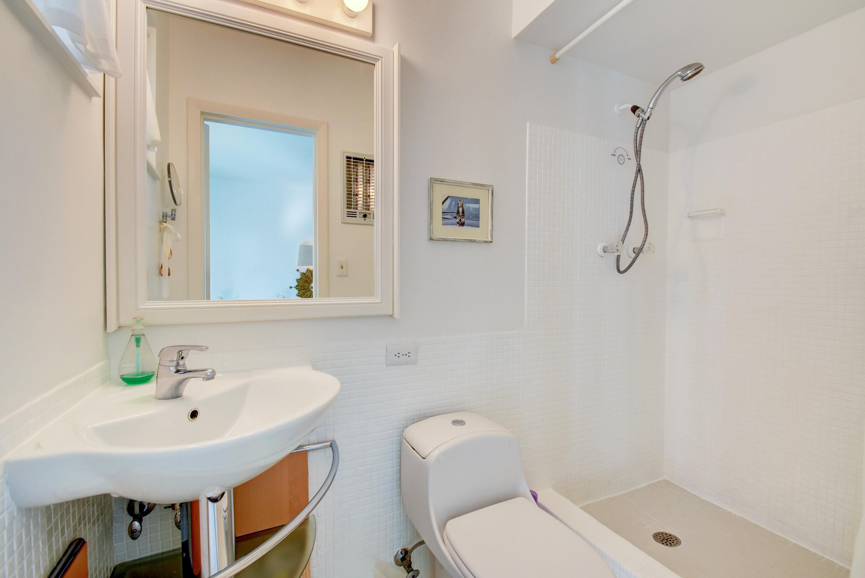 2700 Banyan Road, Unit 7C Boca Raton, FL 33432 - Photo 14 of 31 Master Bath w/Spacious Shower!