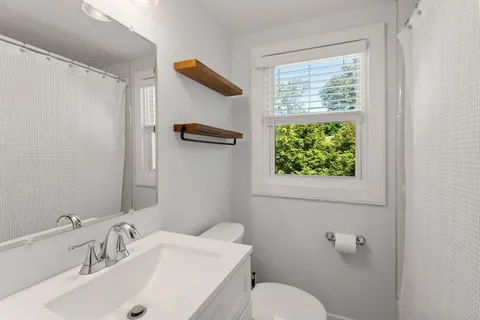 $699,000 | 164 B East Central Street, Unit B, Natick, MA 01760