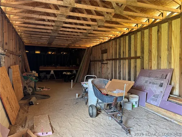 $240,000 | 33092 Lake Trail Road, Gravois Mills, MO 65037