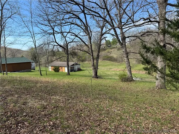 $240,000 | 33092 Lake Trail Road, Gravois Mills, MO 65037