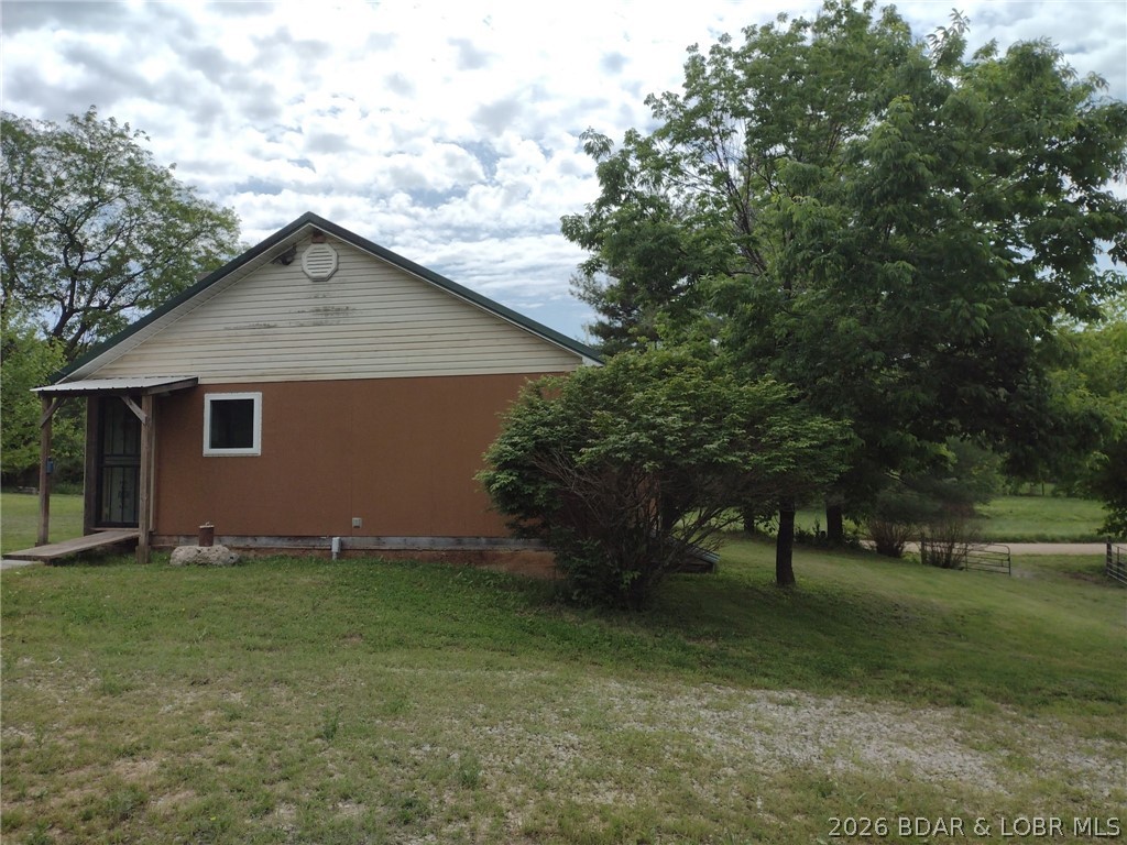 33092 Lake Trail Road Gravois Mills, MO 65037 - Photo 3 of 30