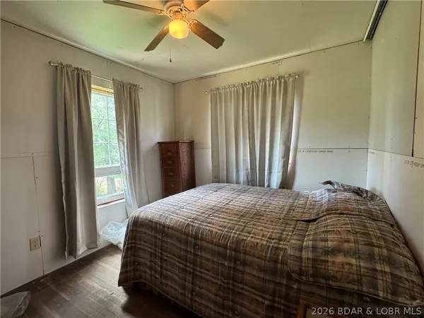 $240,000 | 33092 Lake Trail Road, Gravois Mills, MO 65037