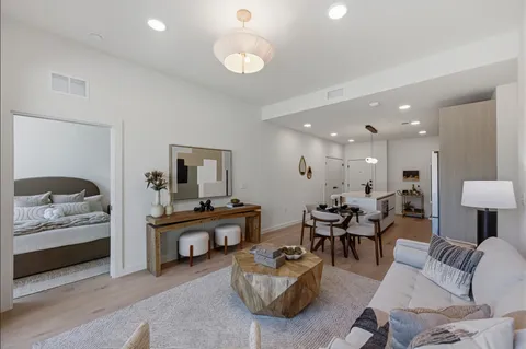 $850,300 | 2209 South 1st Street, Unit 122, Austin, TX 78704