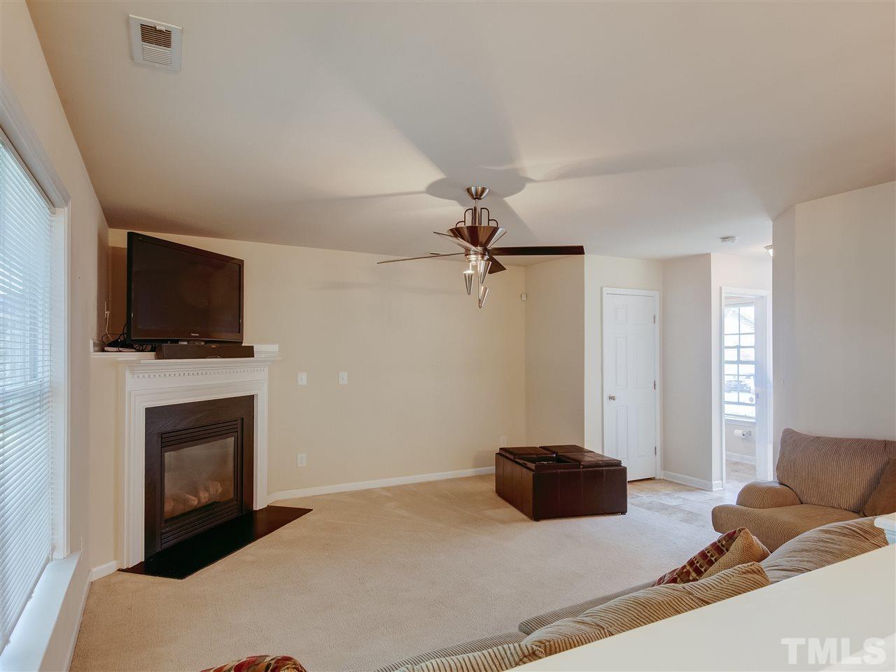 1422 Infinity Lane Raleigh, NC 27610 - Photo 5 of 19