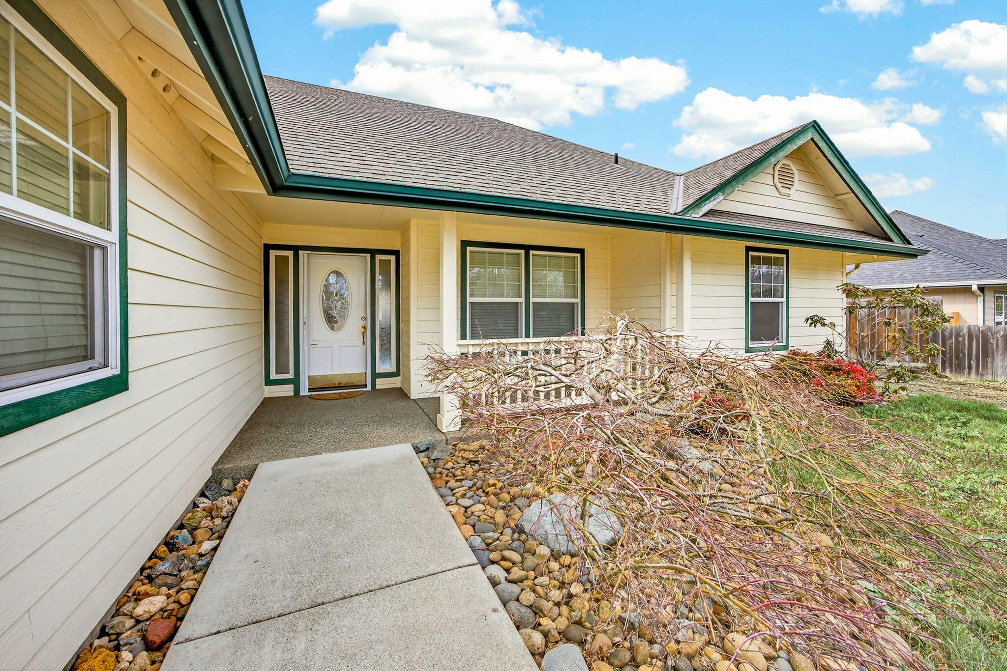1708 Leonard Road Grants Pass, OR 97527 - Photo 1 of 46 Front of Home