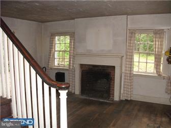 61 Westtown Road Thornton, PA 19373 - Photo 8 of 12 Living Room