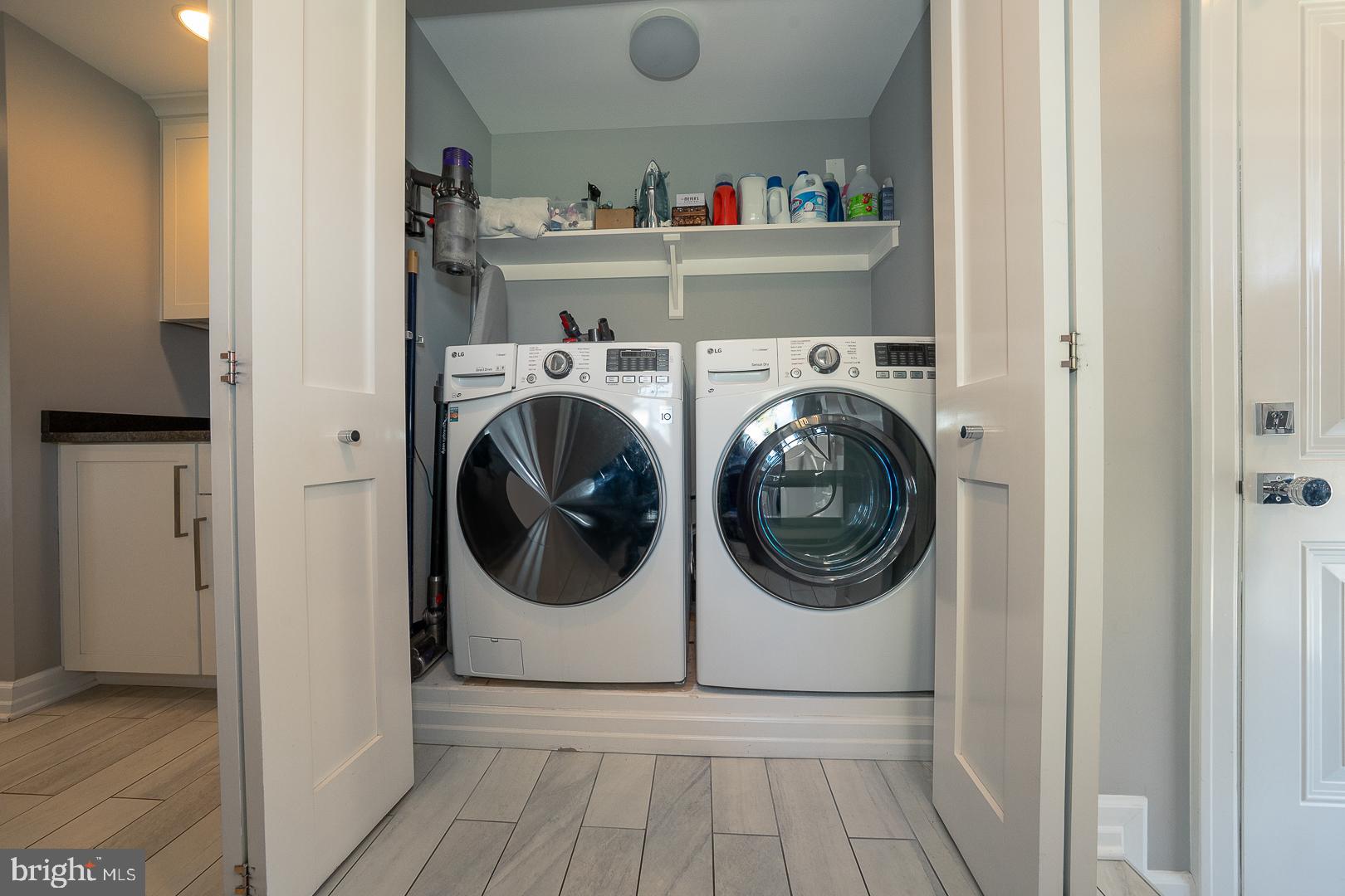 375 Colket Lane Wayne, PA 19087 - Photo 28 of 58 Laundry