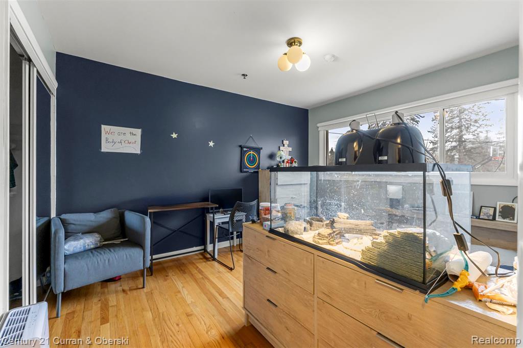 28249 Bell Road Southfield, MI 48034 - Photo 17 of 48 Gallery Image 17