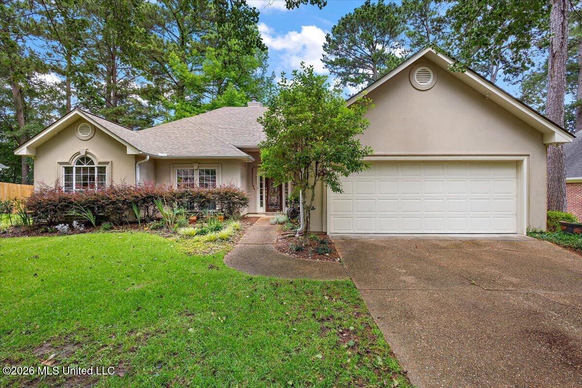 455 Shadowood Drive Ridgeland, MS 39157 - Photo 3 of 37 01-HTP_5945